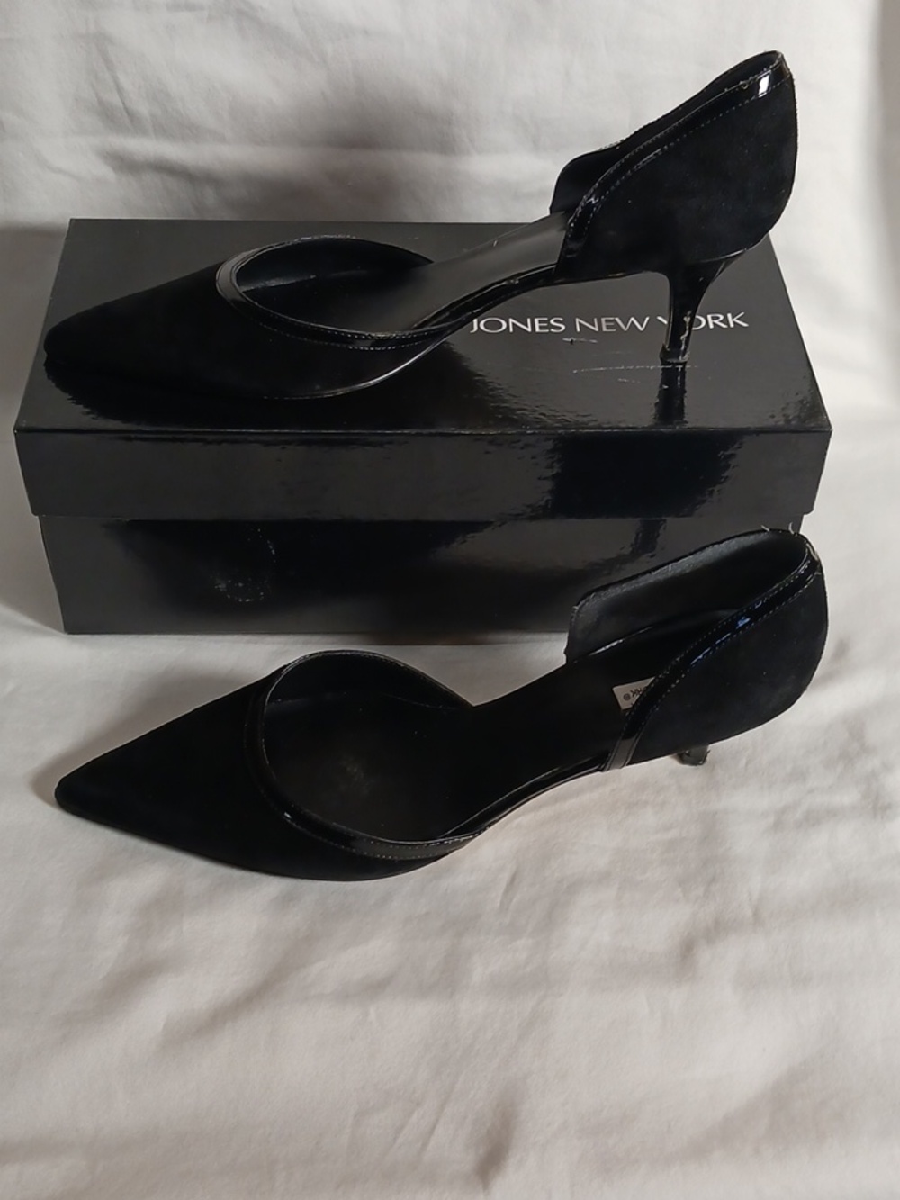 Jones New York NJSpangler Suede Heels